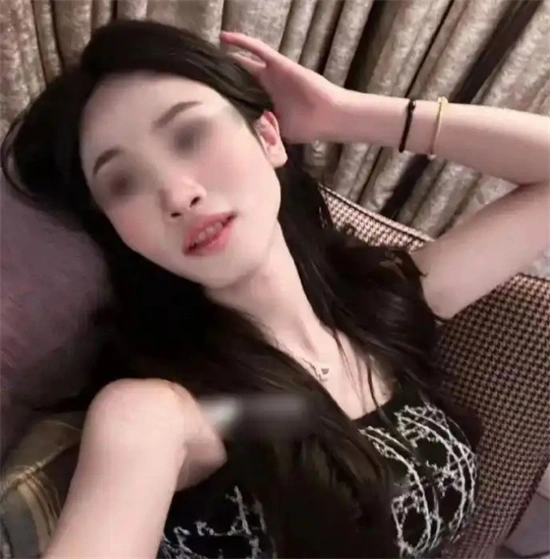 字母圈 - 16885